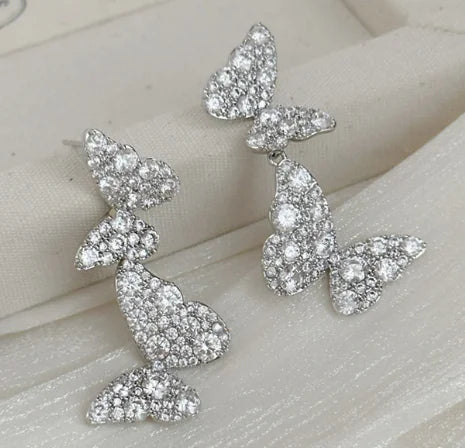 S925 Silver Bow Pearl Stud Earrings for Women