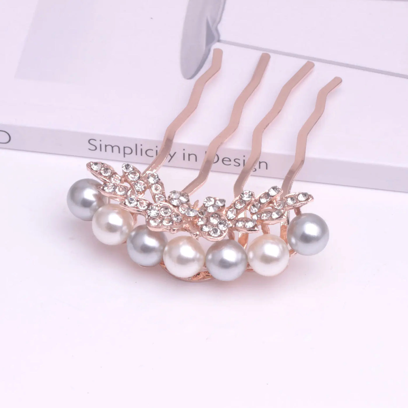Korean Pearl Four-Tooth Comb with Bowknot Hair Accessory