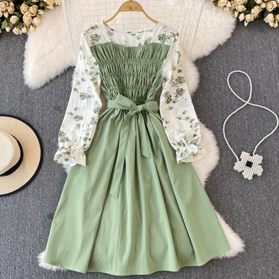 Floral Dress with Fashionable Round Neck Design