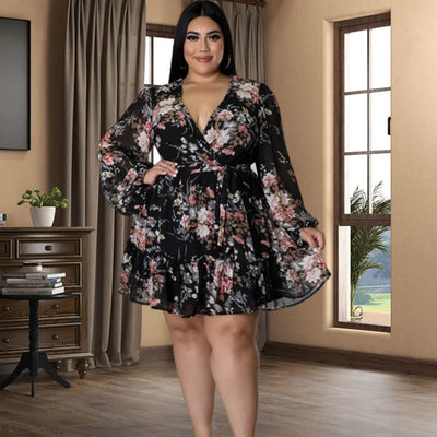 Plus Size Women's Floral Print Chiffon V-Neck Dress