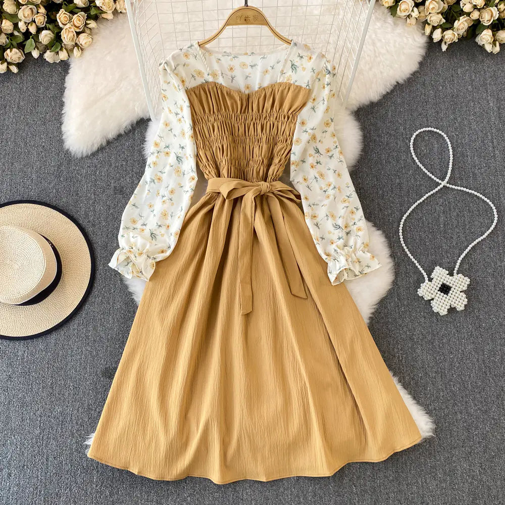 Floral Dress with Fashionable Round Neck Design