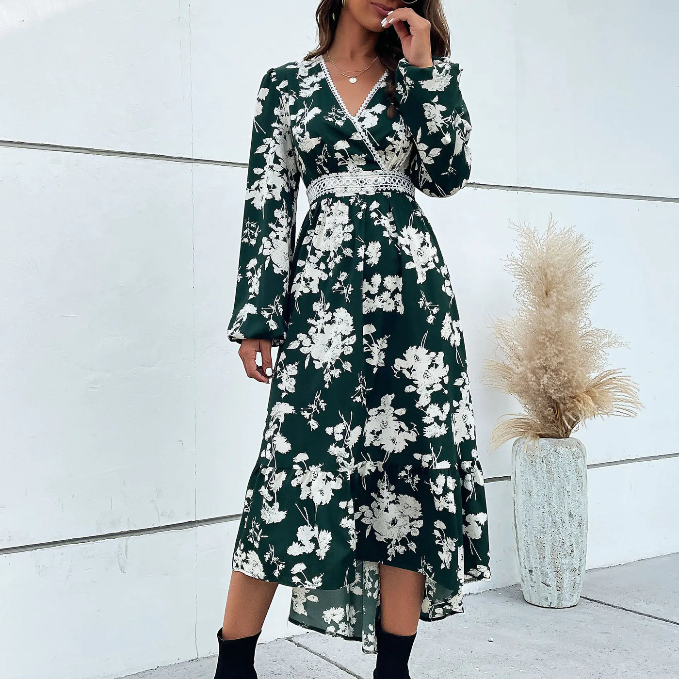 2023 Women's Fashion Asymmetrical Floral Dress