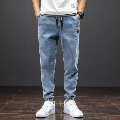 Cropped Oversized Slimming Jeans for Men - ActOn