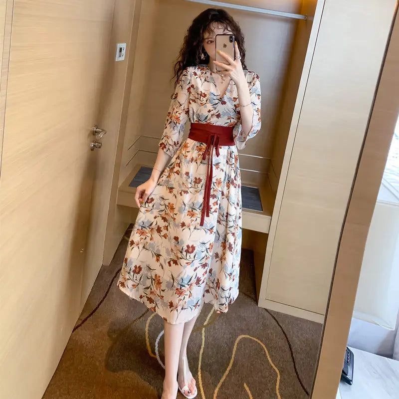 Plus Size Modified Hanfu Summer Dress with Floral Design